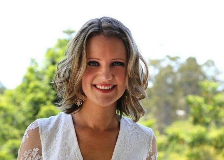 Noosa Mobile wedding hair